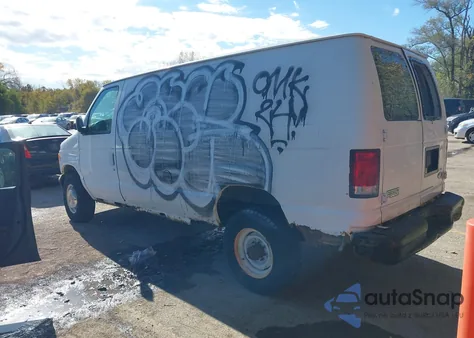 2001 Ford E-350 Super Duty Commercial/Recreational z USA, uszkodzony, nr VIN 1FTSE34L11HB25656